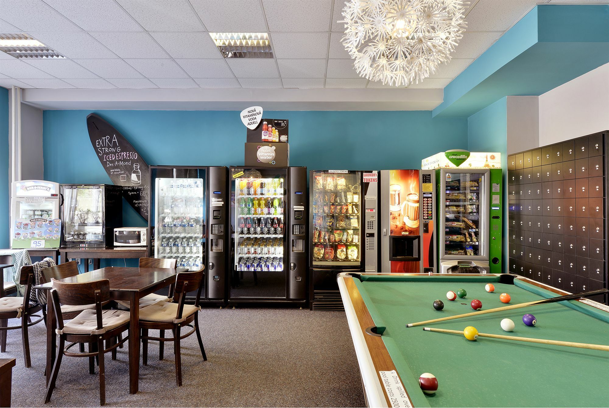 Plus Prague Hostel Экстерьер фото