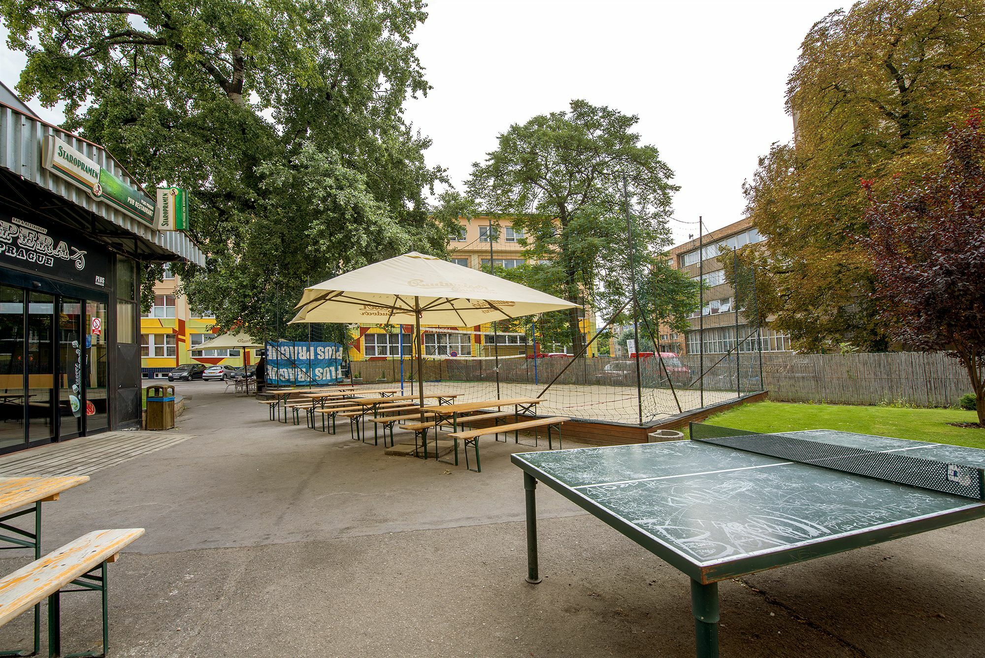 Plus Prague Hostel Экстерьер фото
